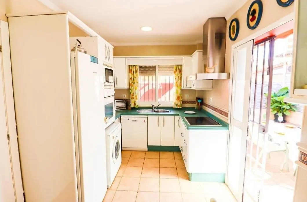 Encantadora Casa Bien Cuidada Cerca Del Aeropuerto Malaga Holiday home
